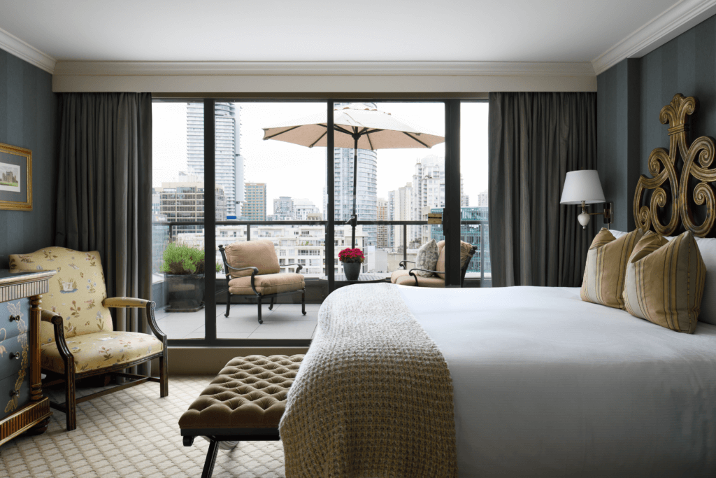 Penthouse Bedroom Inspired by Josiah Wedgwood’s elegant blue and white Jasperwares