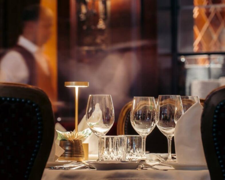 Bacchus Table Restaurant Candid Timelapse