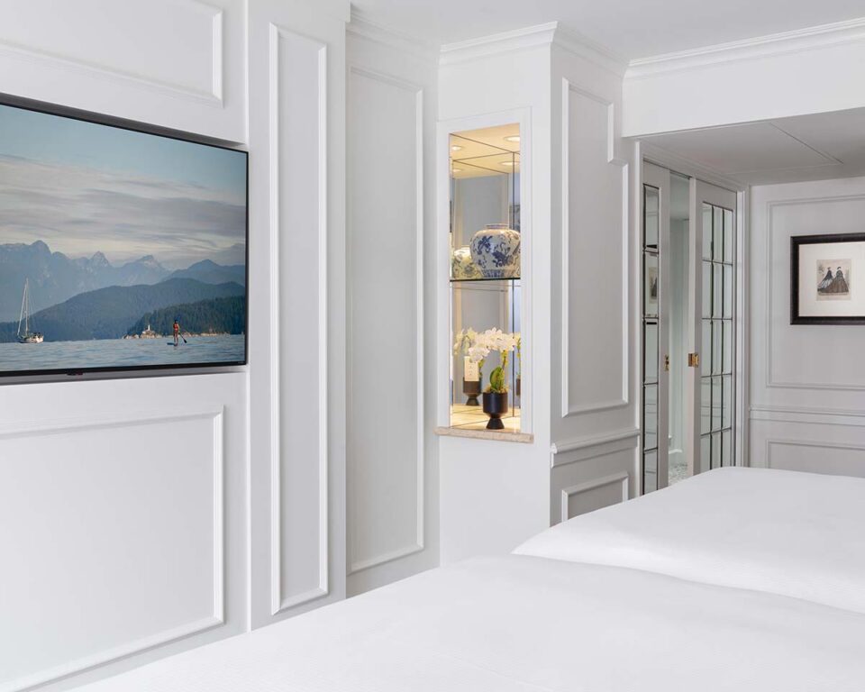 SDDB-OneBedroomTwoDoubleSuite-Bedroom2